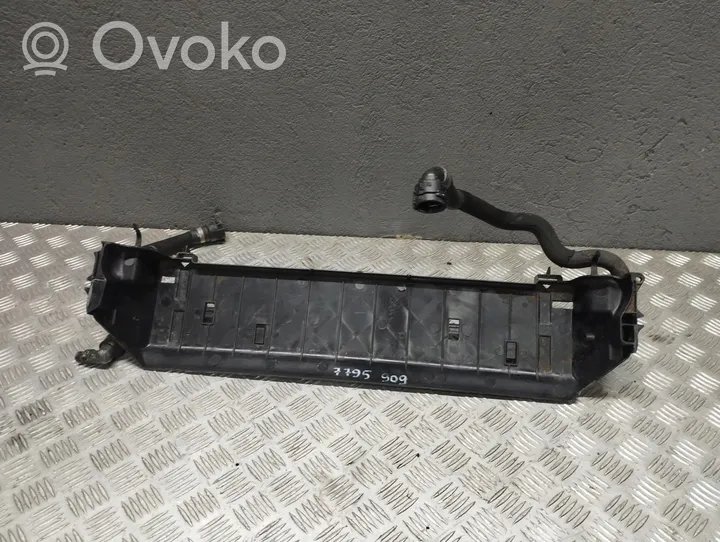 BMW X5 E70 Pannello di fondo di supporto del radiatore 7795909