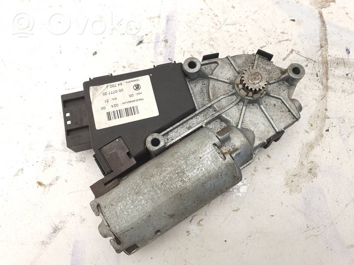 BMW 7 E38 Motore/attuatore 8386194