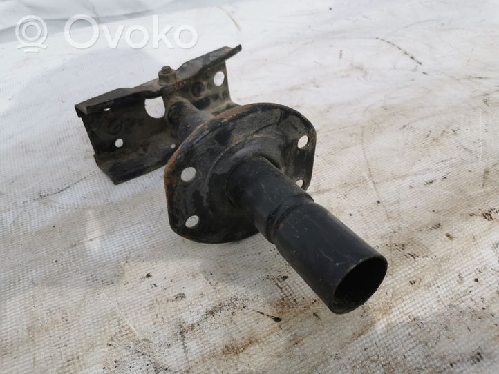 BMW 3 E36 Smorzatore/ammortizzatore d’urto per paraurti anteriore 8119257