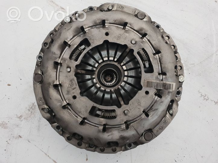 BMW 2 F22 F23 Clutch set kit 7638306