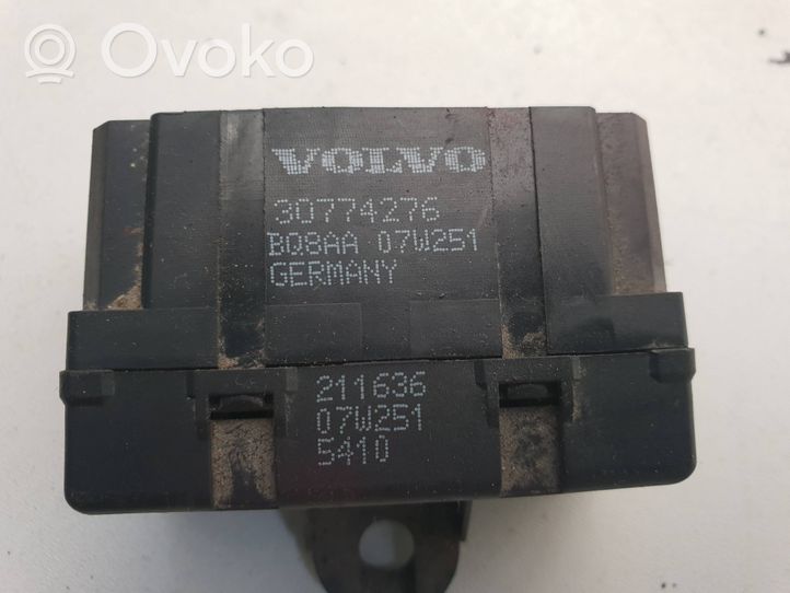 Volvo XC70 Lenkrad 30774276