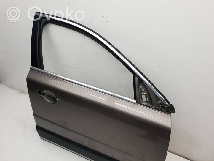 Volvo XC70 Priekinės durys 31335589