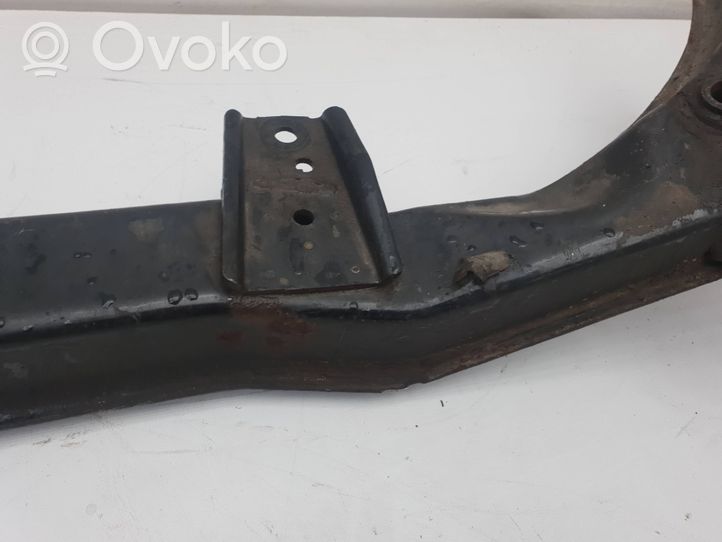 BMW 3 E36 Taka-apurunko 31111096485