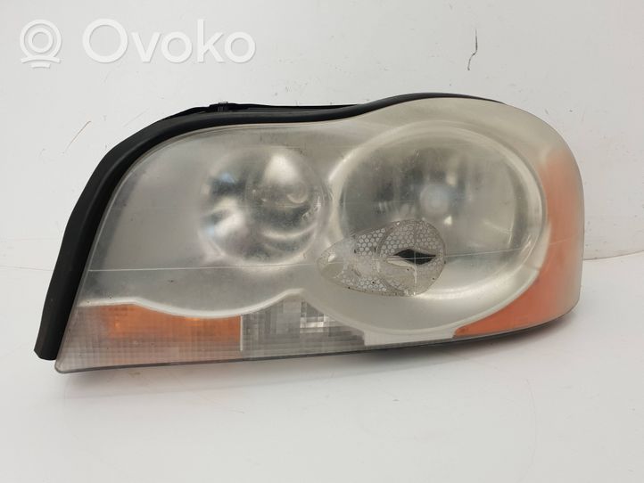 Volvo XC90 Lampa przednia 30678598