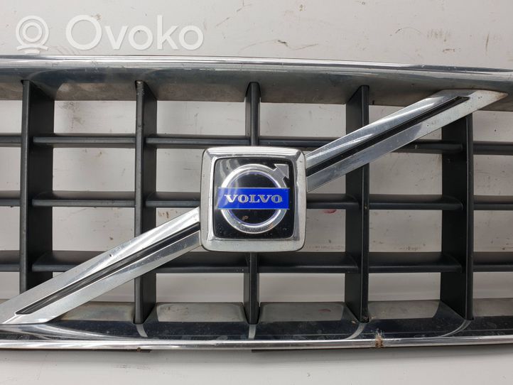 Volvo XC90 Atrapa chłodnicy / Grill 08620587