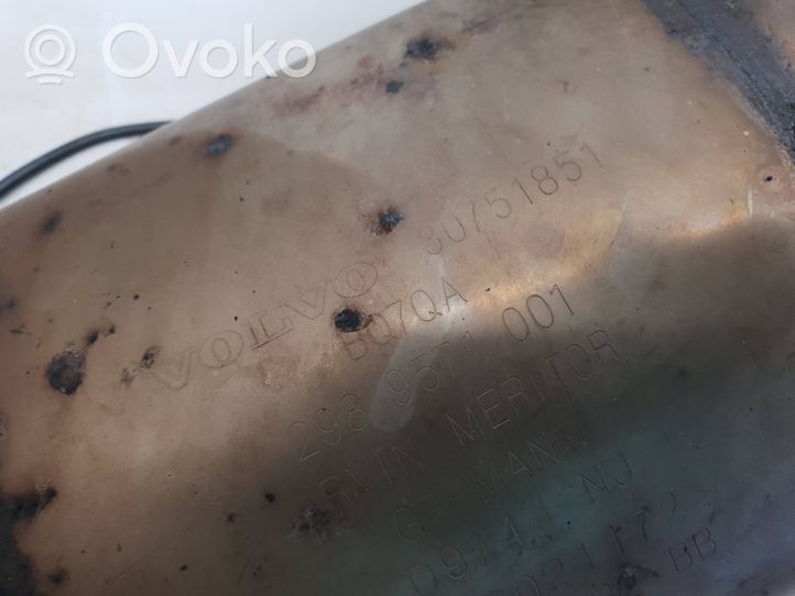 Volvo XC60 Filtr cząstek stałych Katalizator / FAP / DPF 30751851