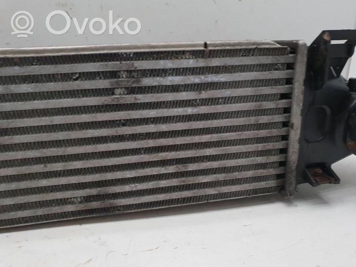 Volvo V60 Starpdzesētāja radiators 31338475