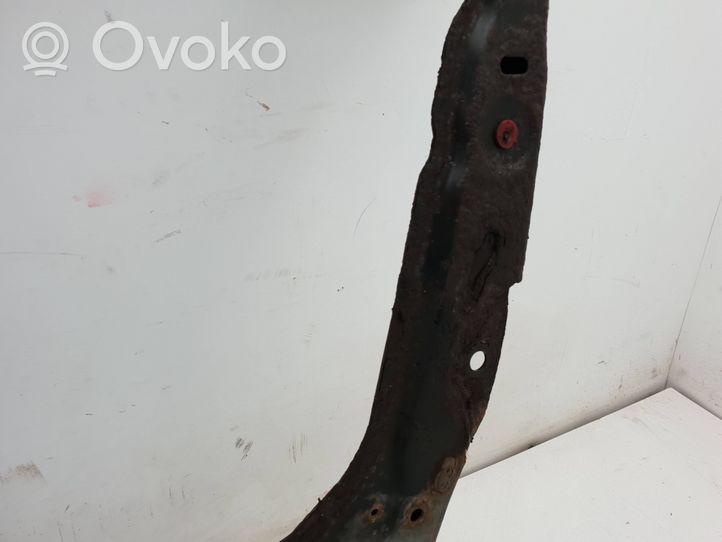 Volvo V60 Belka osi przedniej 31317375