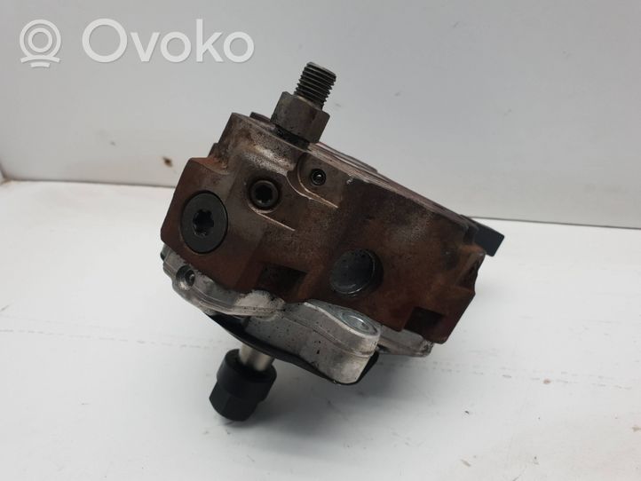 BMW X3 E83 Fuel injection high pressure pump 7798333