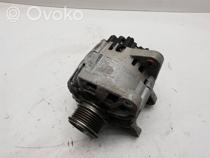 Renault Megane III Alternator 231000027R