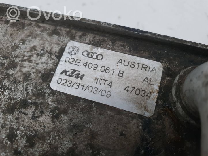 Audi A3 S3 8P Moottoriöljyn jäähdytinlaite 02E409061B