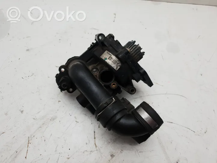 Audi A3 S3 A3 Sportback 8P Water pump 06J121026F