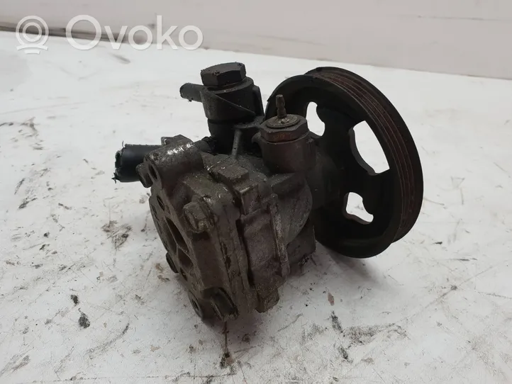 Suzuki Jimny Ohjaustehostimen pumppu 92011862