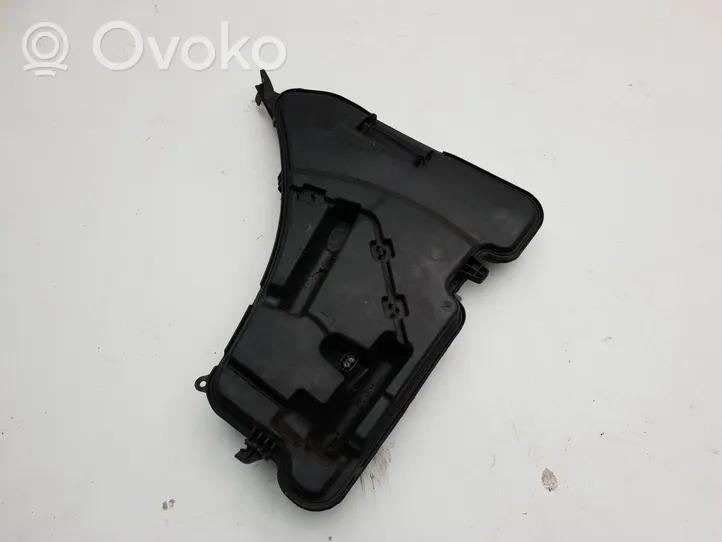 BMW 6 G32 Gran Turismo Windshield washer fluid reservoir/tank 7377035