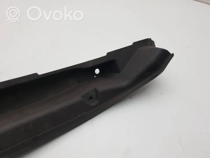 BMW 5 G30 G31 Kita salono detalė 7371507