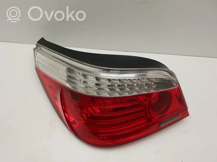 BMW 5 E60 E61 Lampa tylna 19528501