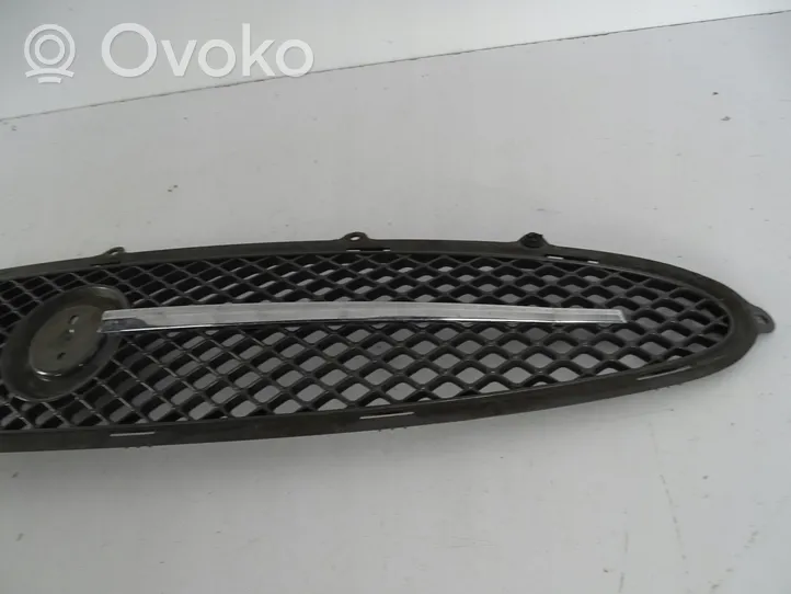 Jaguar XK8 - XKR Grille calandre supérieure de pare-chocs avant 6W8317F791AB