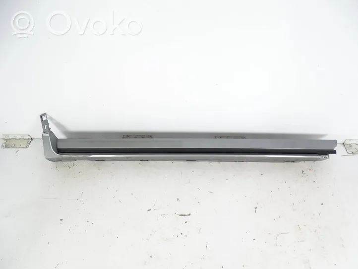 Ford Kuga III Sill LV4B-S10154-BE