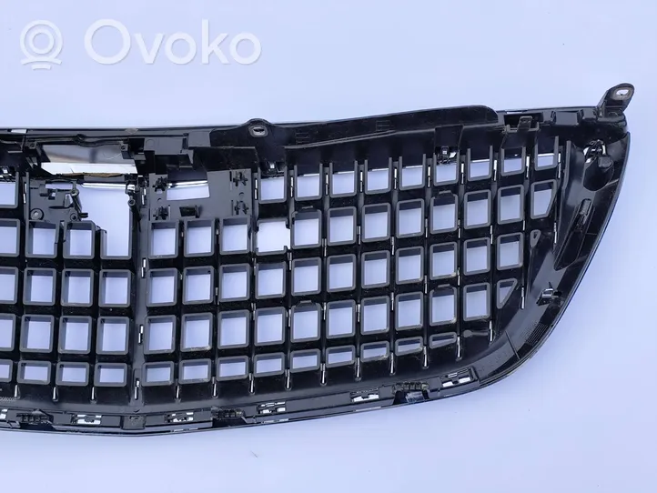 Mercedes-Benz S X222 Maybach Maskownica / Grill / Atrapa górna chłodnicy A2228805202