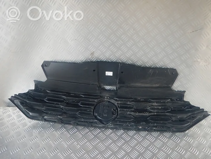 Volkswagen T-Roc Maskownica / Grill / Atrapa górna chłodnicy 2GA853651R