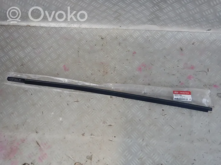 KIA Picanto Listwa szyby czołowej / przedniej 822201Y000