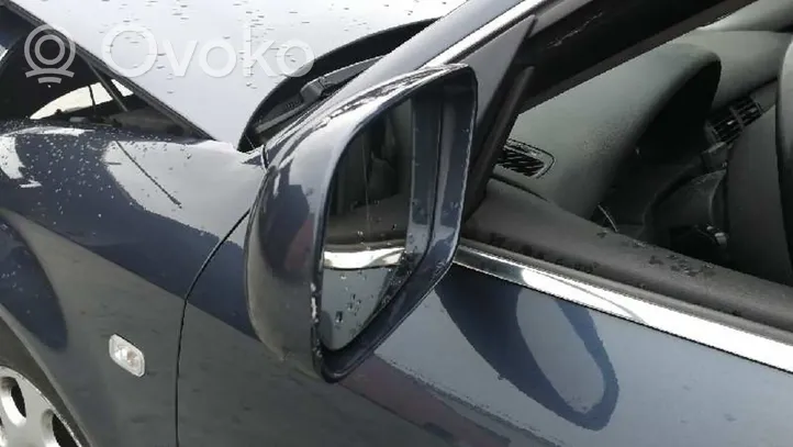 Audi A6 S6 C5 4B Front door electric wing mirror 010593
