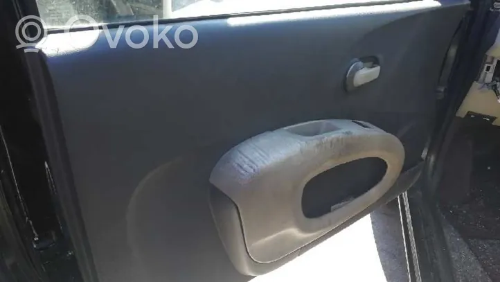 Nissan Micra Elektryczny podnośnik szyby drzwi przednich 16091801