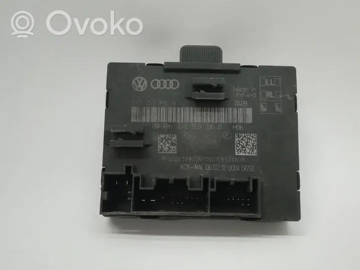 Audi Q3 8U Oven keskuslukituksen ohjausyksikön moduuli 8X0959795D