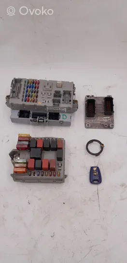 Fiat Punto (188) Kit centralina motore ECU e serratura 0261204983