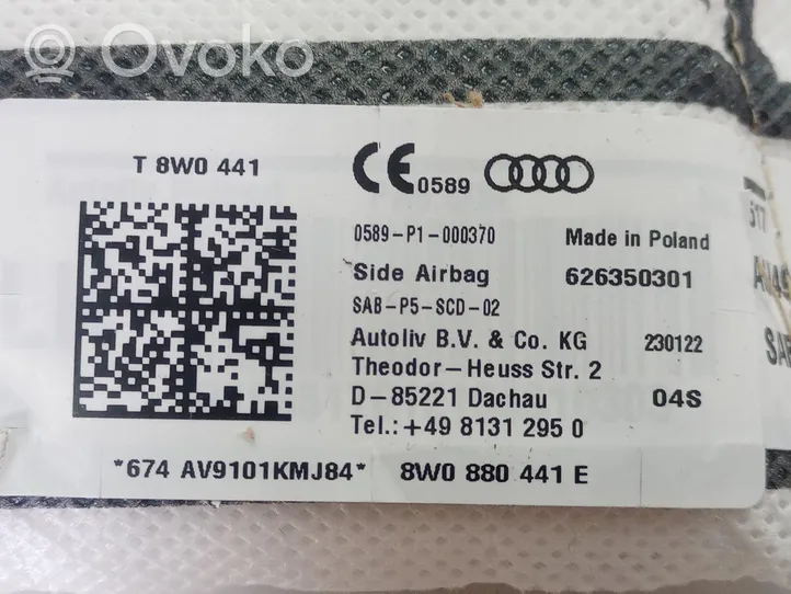 Audi A4 S4 B9 8W Sivuturvatyyny 8W0880441E