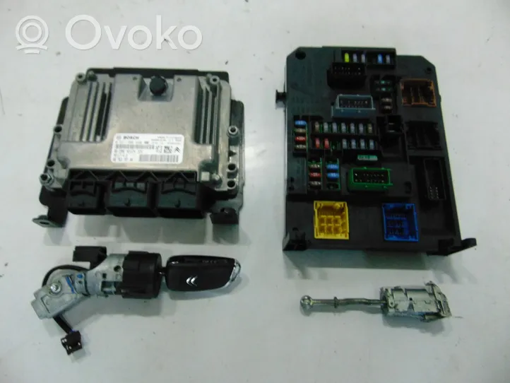 Citroen DS4 Komputer / Sterownik ECU silnika 9676379780