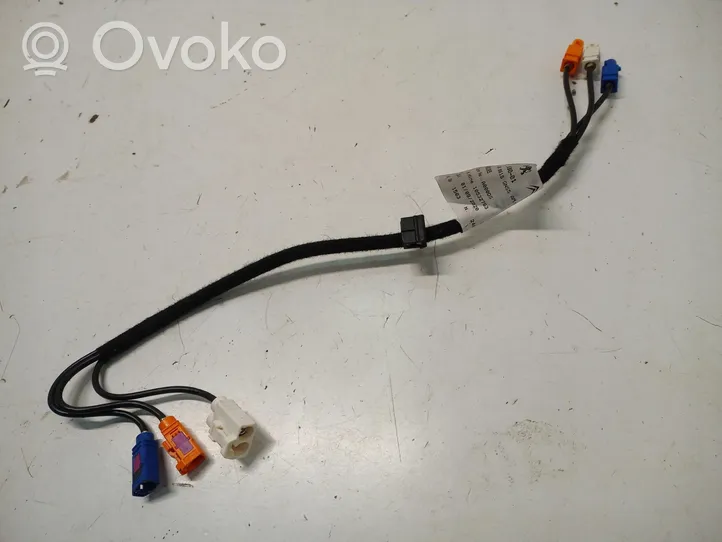 Citroen C3 Radio antena 9813715180