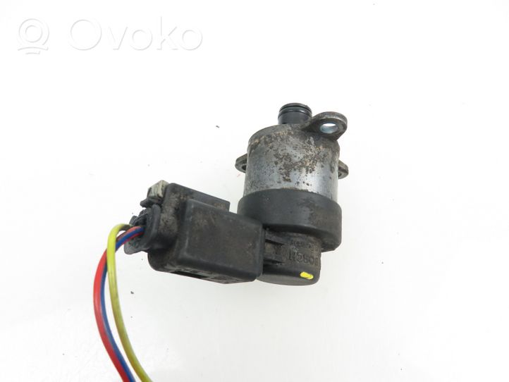 Mercedes-Benz E W212 Degvielas spiediena regulators 