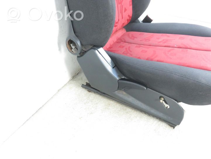 Mercedes-Benz CLK A208 C208 Juego del asiento 