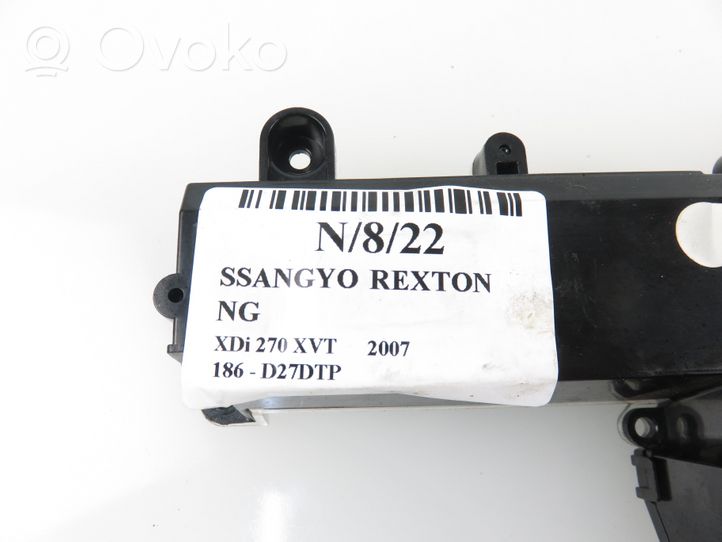 SsangYong Rexton Monitori/näyttö/pieni näyttö 