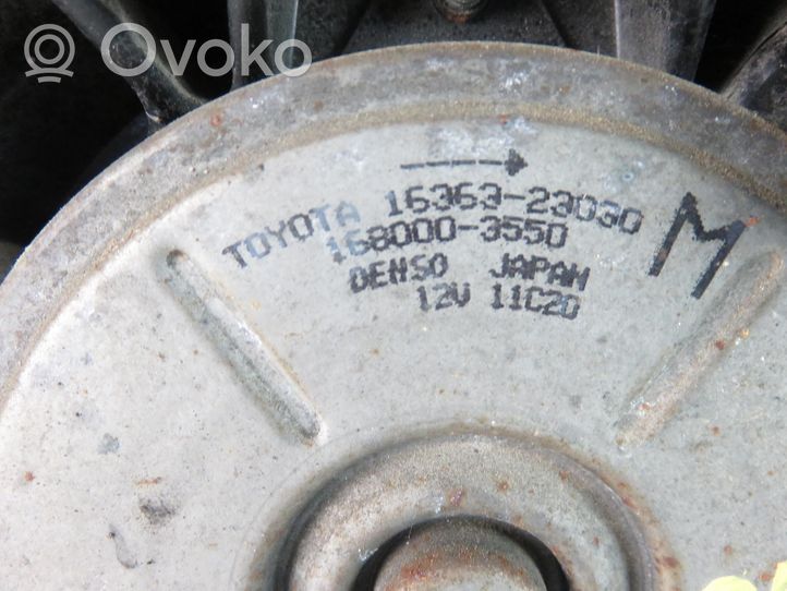 Toyota Corolla Verso E121 Wentylator / Komplet 1680003550