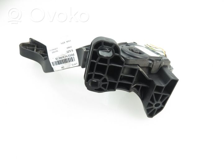 Ford Connect Pedal del acelerador 