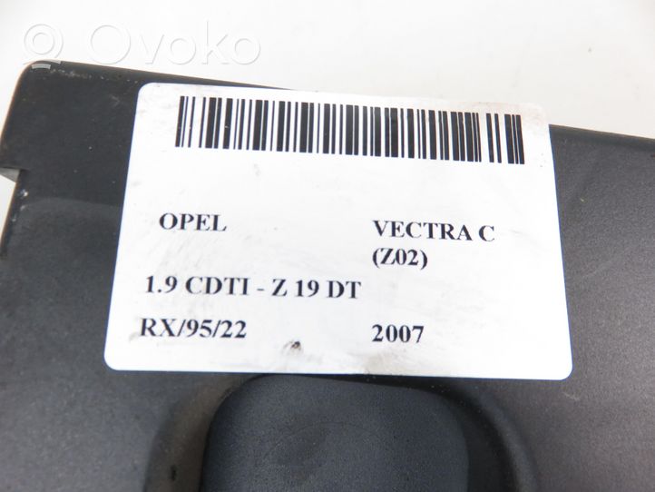 Opel Vectra C Korin keskiosan ohjainlaite 13193588