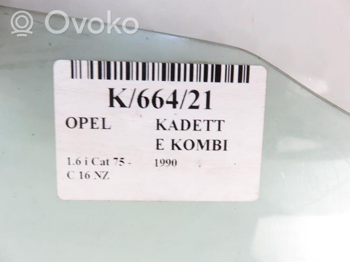 Opel Kadett E Takaoven ikkunalasi 