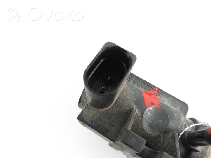 Volkswagen Golf IV Valve vacuum 