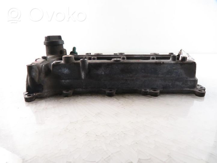 Daihatsu YRV Rocker cam cover 