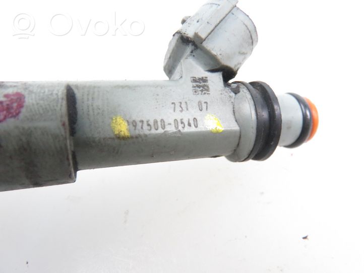 Suzuki SX4 Fuel injector 