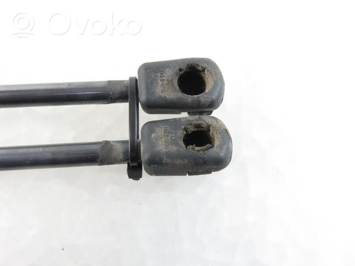 Opel Astra J Staffa di rinforzo per ammortizzatore bagagliaio 315005777