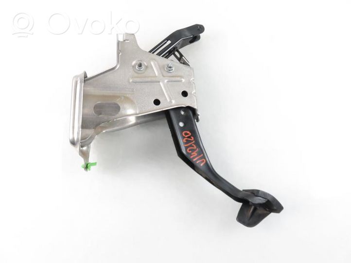 Volkswagen Touran I Brake pedal 