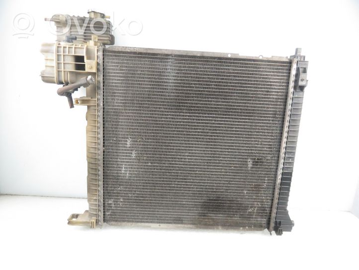 Mercedes-Benz Vito Viano W638 Dzesēšanas šķidruma radiators 