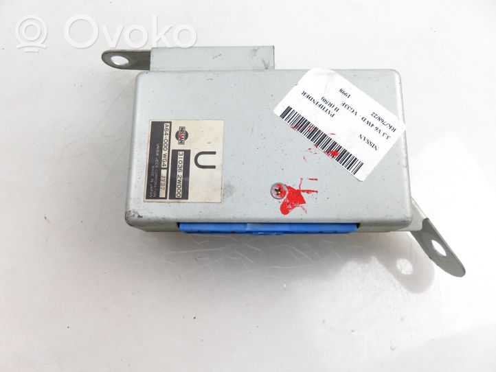 Nissan Pathfinder R50 Gearbox control unit/module A64000WG4