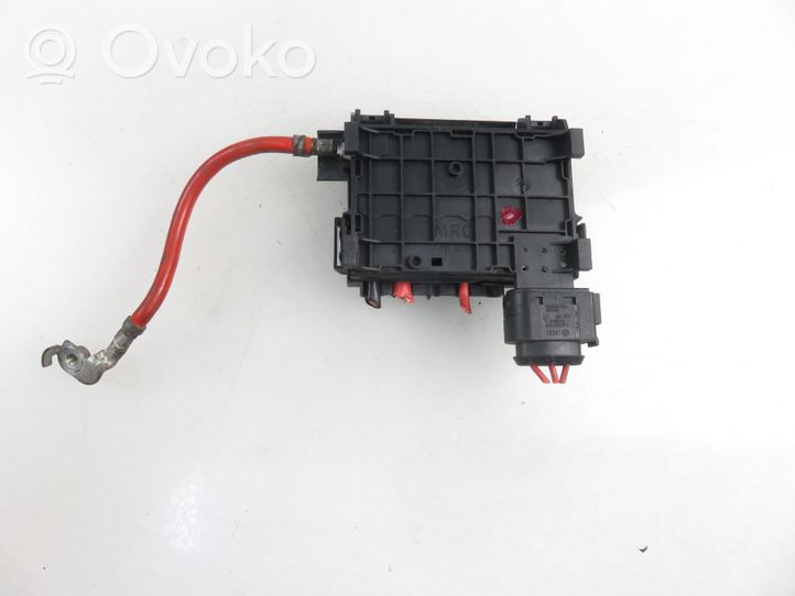 Volkswagen Golf IV Relais de batterie fusible 