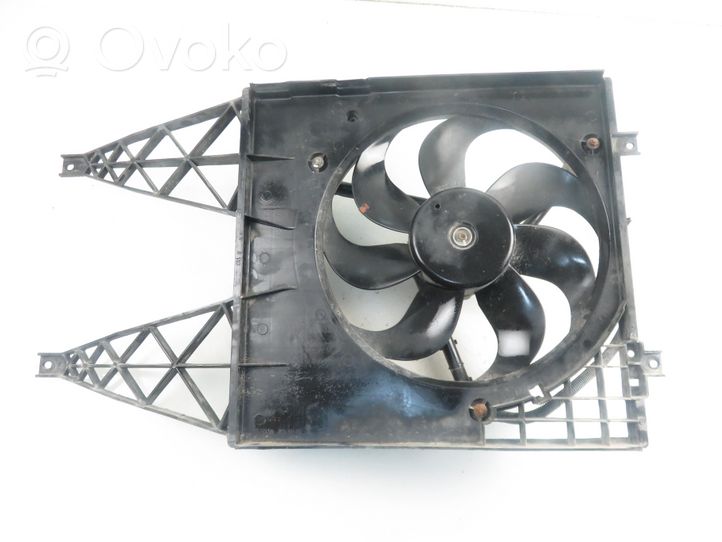 Volkswagen Polo IV 9N3 Fan set 