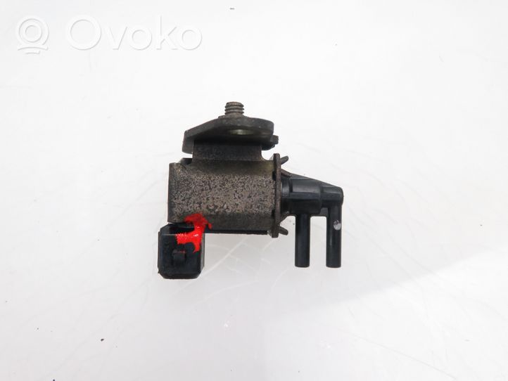 Mitsubishi Pajero Pinin Valve vacuum 