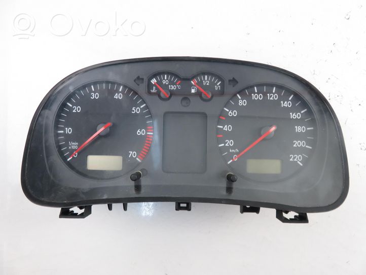 Volkswagen Golf IV Compteur de vitesse tableau de bord 1J0920802